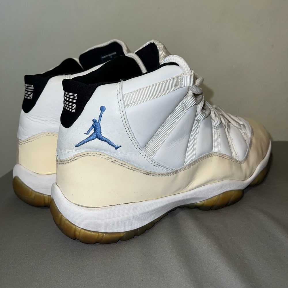 Jordan 11 - Picture 6 of 12